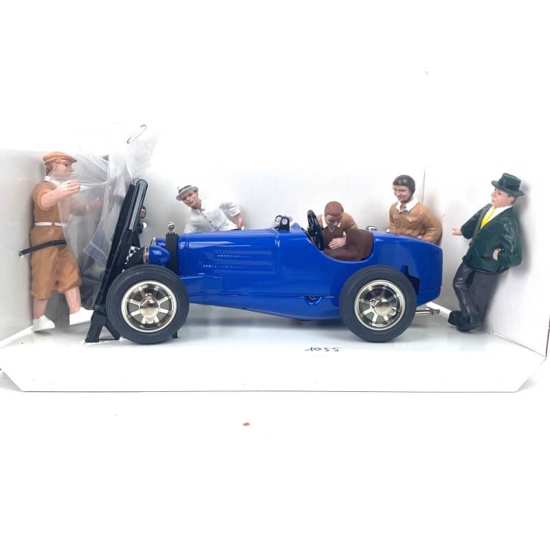 Bugatti with figurines
