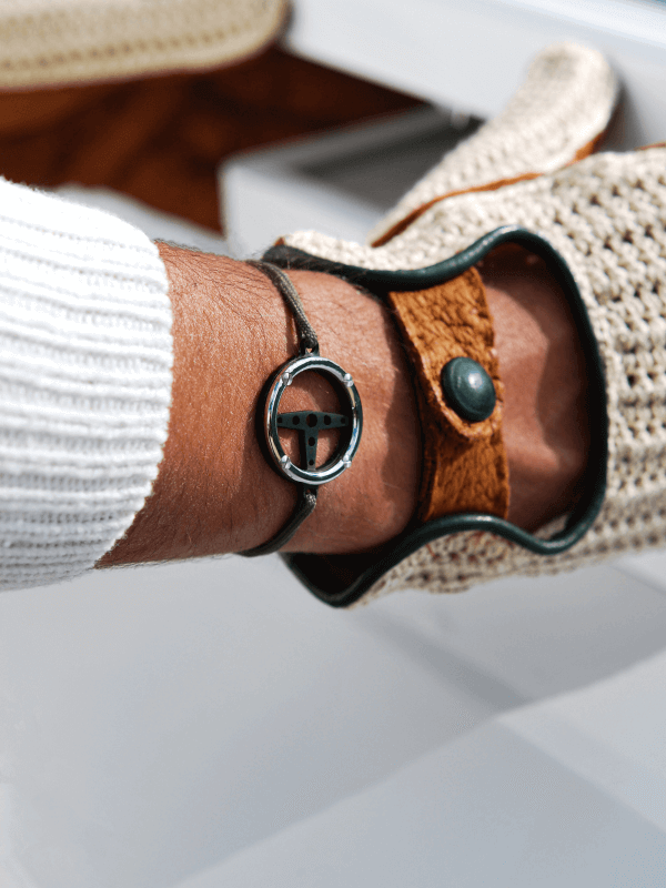 Wrist bracelet-Khaki
