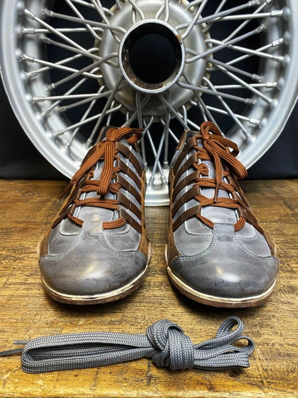 Chaussures GrandPrix Originals Vintage Gris